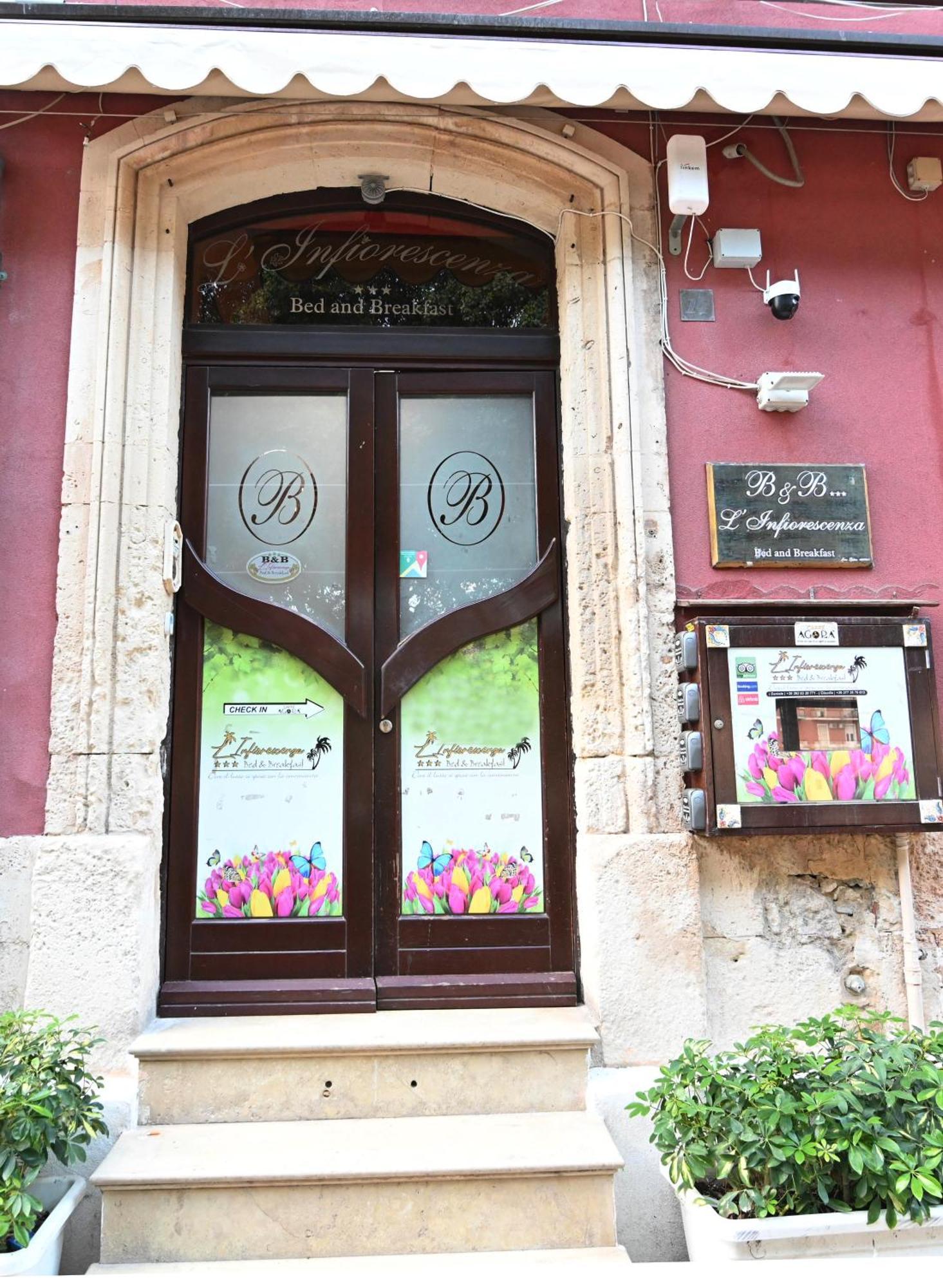 B&B L'Infiorescenza New Syracuse Bagian luar foto